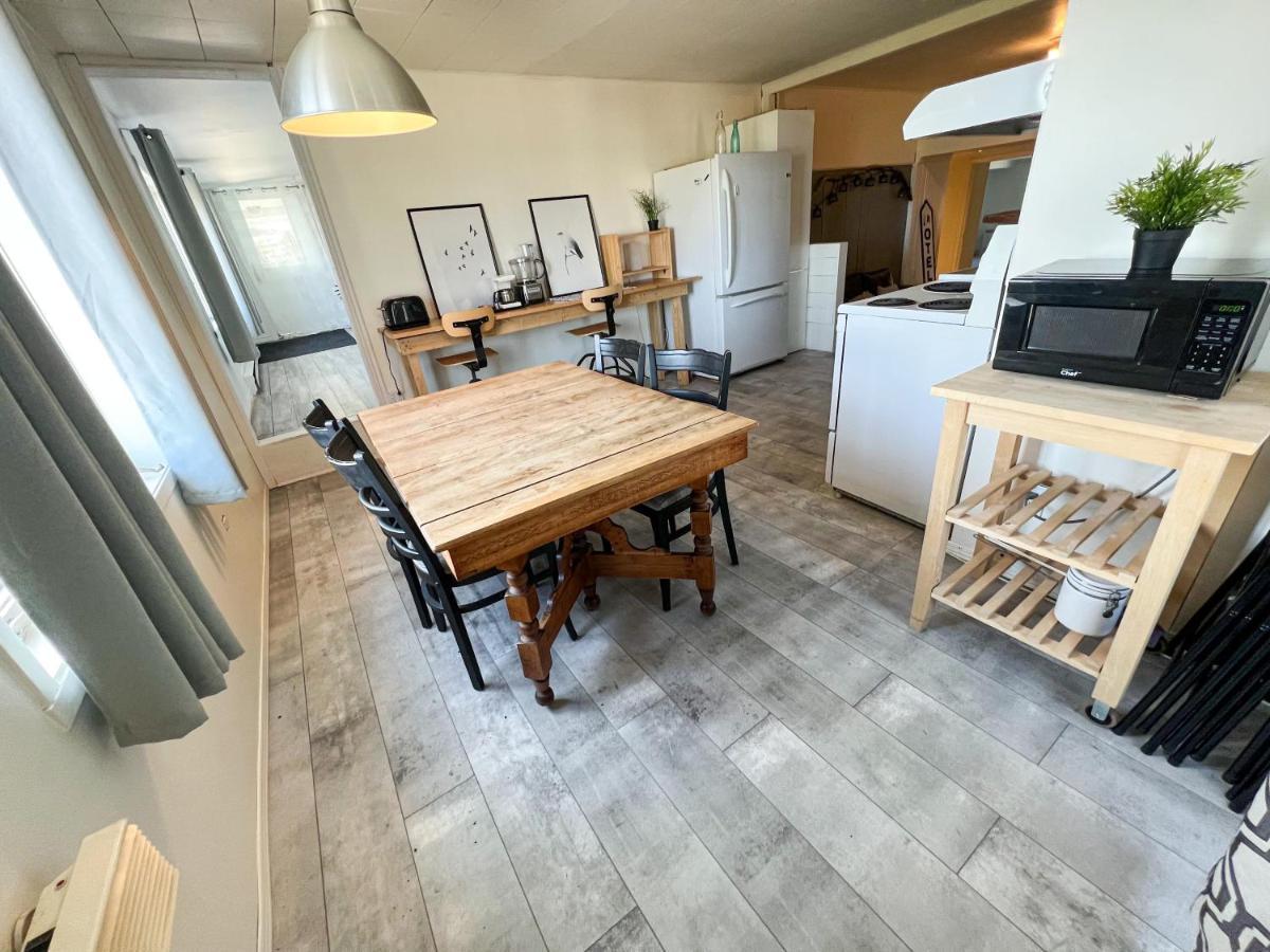 Auberge De Nos Aieux Les Eboulements Екстер'єр фото