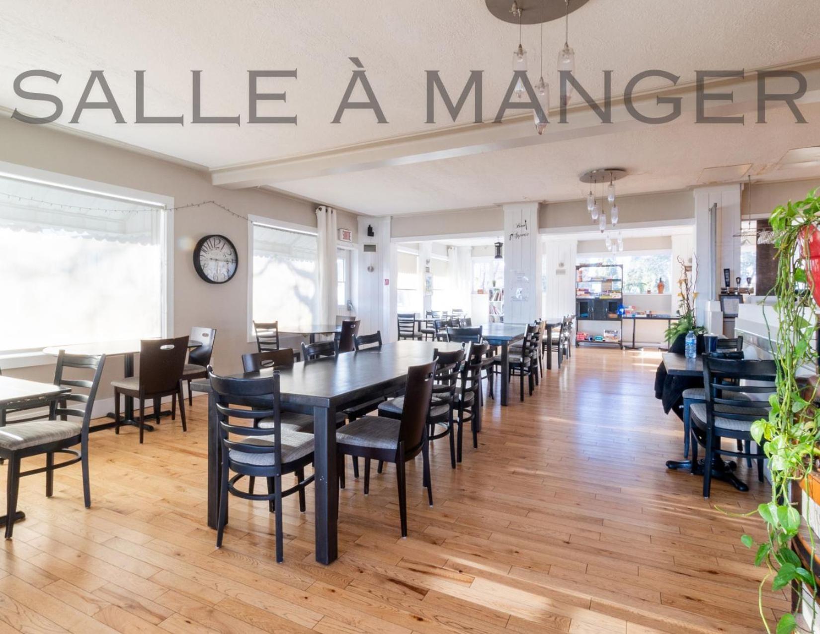 Auberge De Nos Aieux Les Eboulements Екстер'єр фото